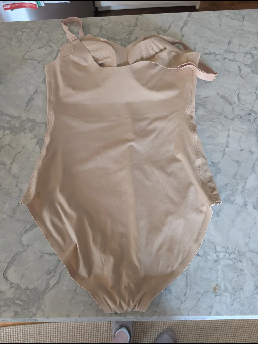 Honeylove Nude Starter Pack — CrossOver Bra, SuperPower Short & Cami Bodysuit - Picture 9 of 12